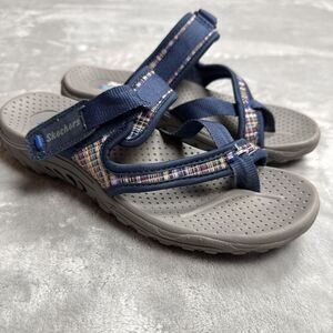 Skechers Women's Size 8 Sandals Reggae All Natural Waterproof Shoes Navy Strap